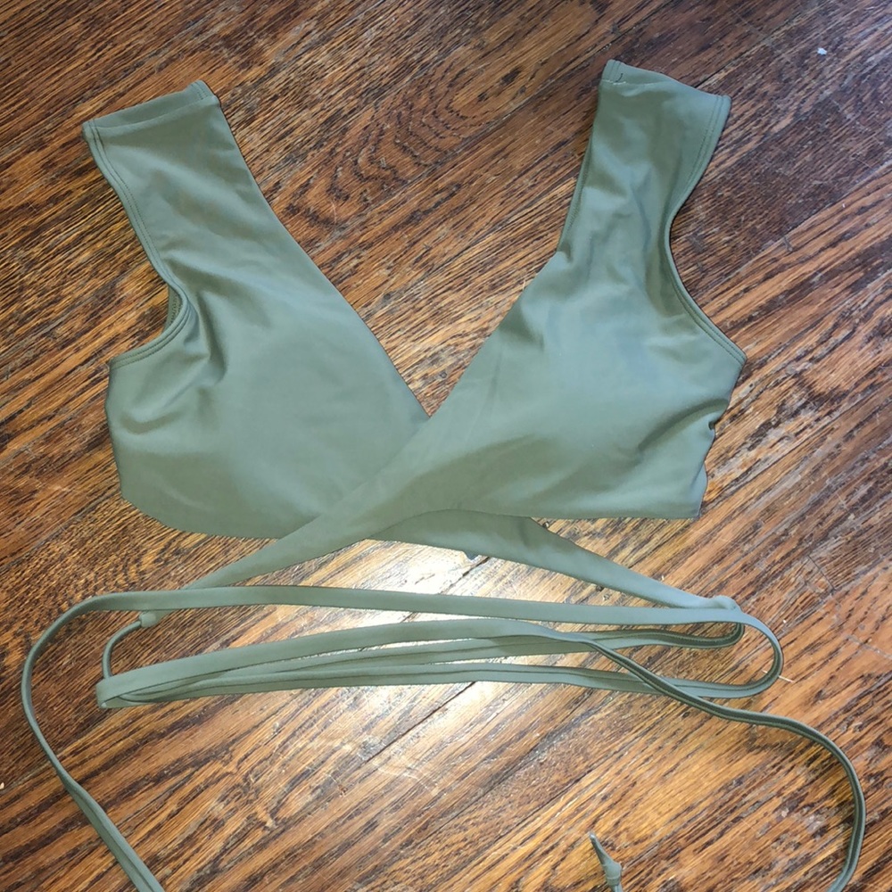 Hollister Bikini top